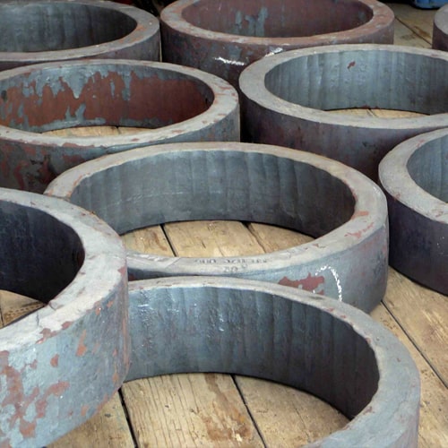 Заготовки из стали (кольца) 540x330x290 мм 20Х2Н4А